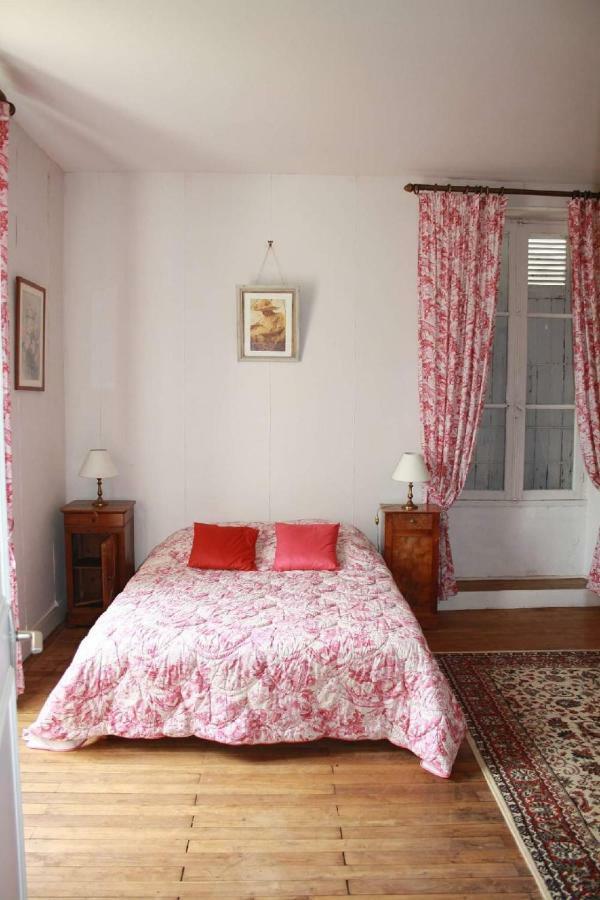 Domaine De La Borliere Villa Fenioux  Buitenkant foto